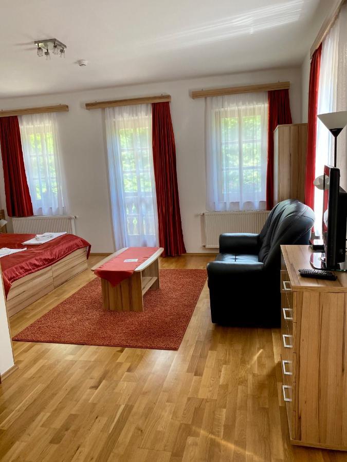 Szelcepuszta Vadaszhaz Hotel Luaran gambar